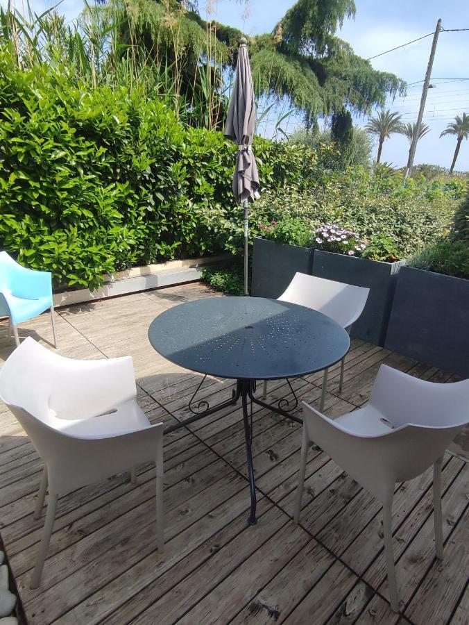 Studio Golfe Juan, Plages, Parking, Climatisation Daire Vallauris Dış mekan fotoğraf
